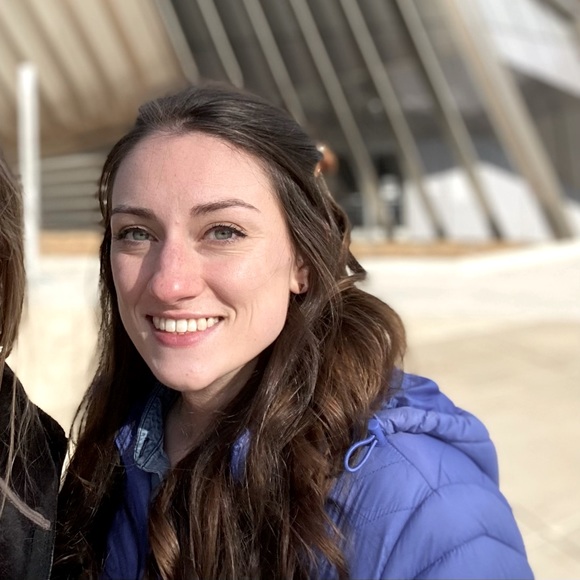 Meet your posher! - Picture 1 of 1